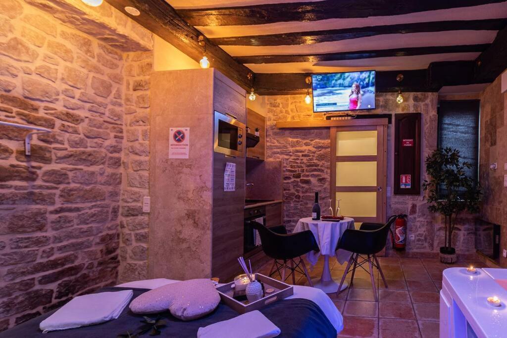 Bed & Spa - La Parenthese Topdestination-Dijon - Centre Ville - Classe 3 Etoiles Exterior photo